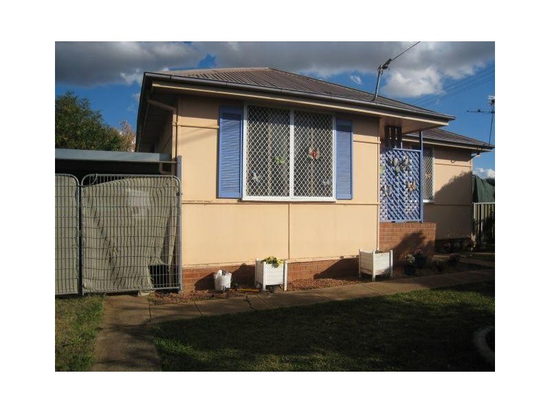 40 Stewart Avenue, Tamworth NSW 2340