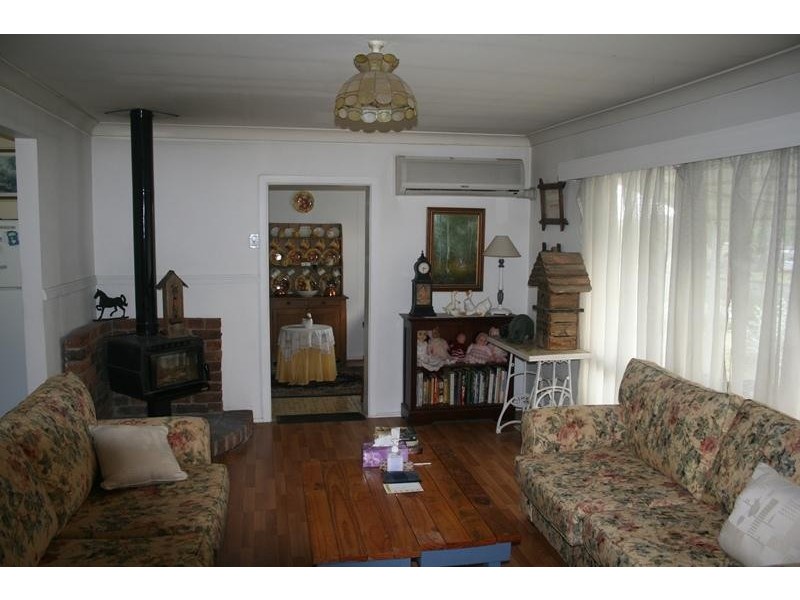 17 Mimosa Street, Manilla NSW 2346