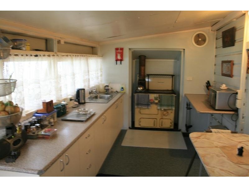 70 Caroline Street, Bendemeer NSW 2355