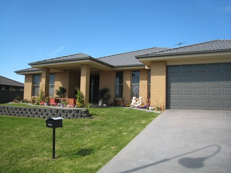 4 Wren Close, Calala NSW 2340