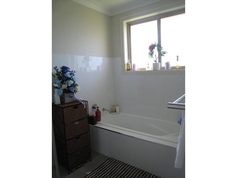 4 Wren Close, Calala NSW 2340