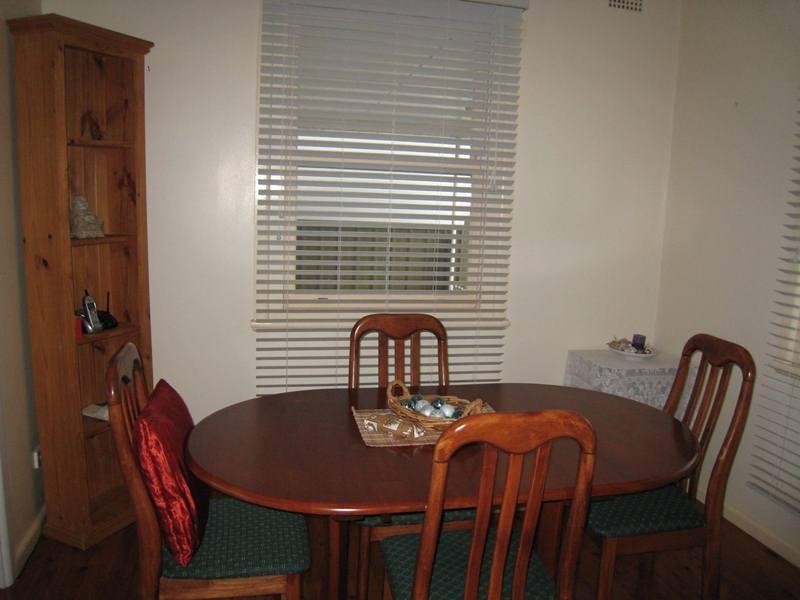 30 Oak Street, Tamworth NSW 2340