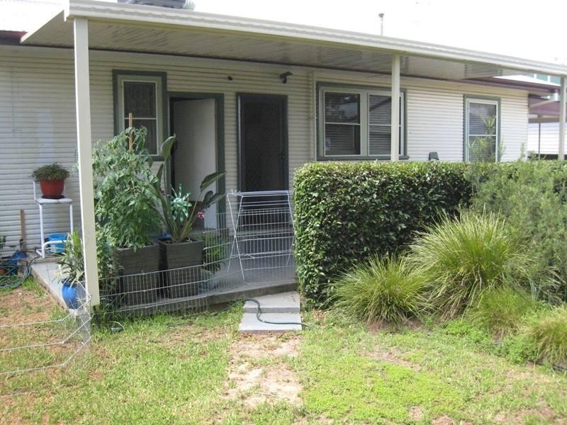 30 Oak Street, Tamworth NSW 2340