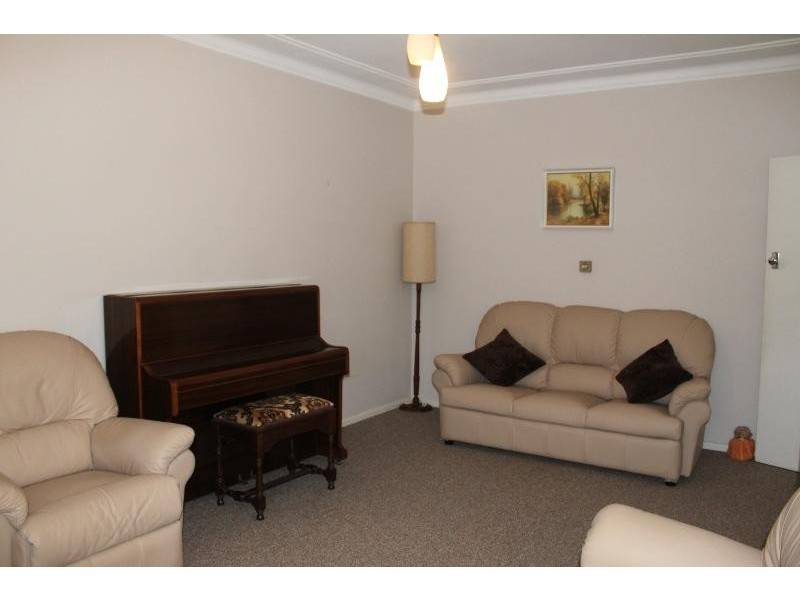 13 Bell Street, Tamworth NSW 2340