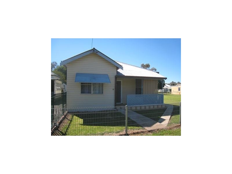10 Single Street, Werris Creek NSW 2341