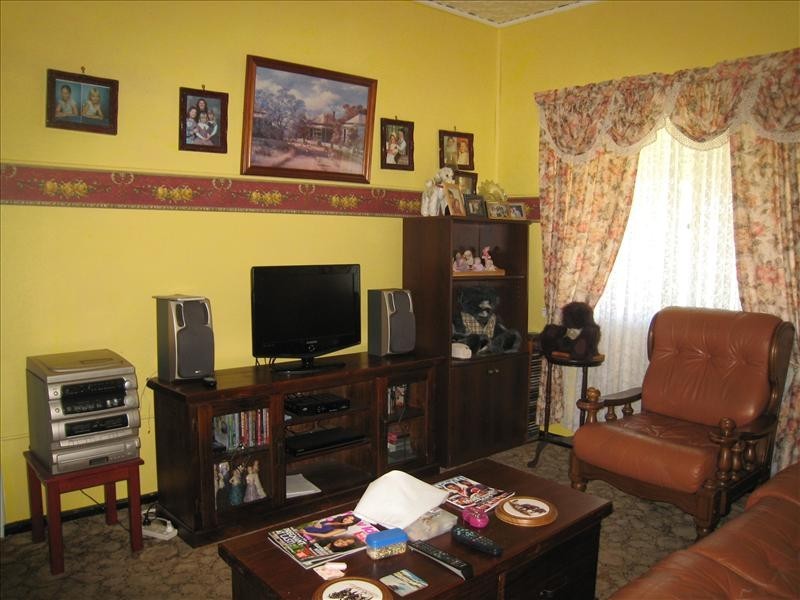 10 Single Street, Werris Creek NSW 2341