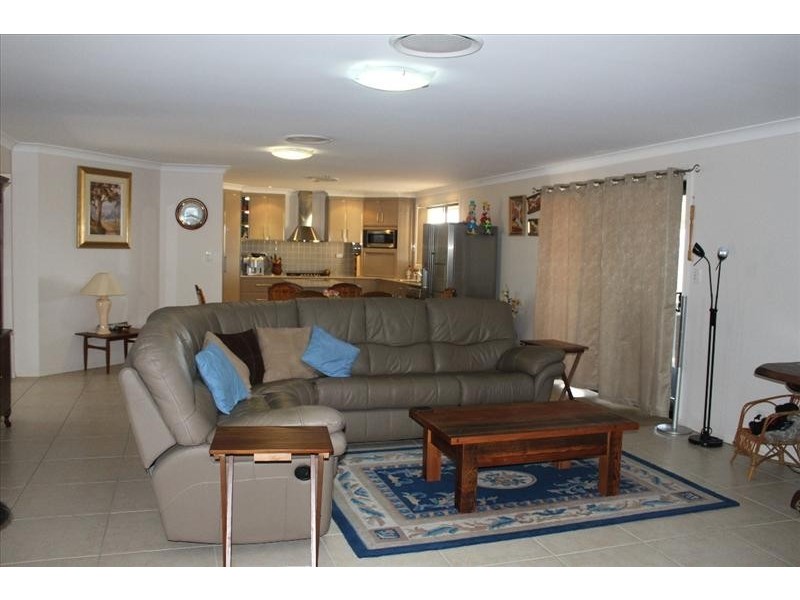 8 Kalinda Place, Tamworth NSW 2340
