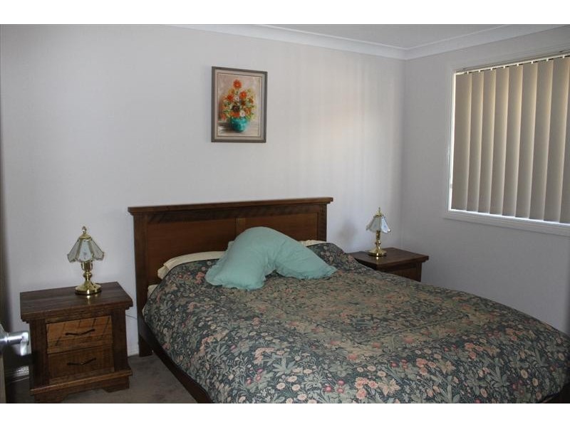 8 Kalinda Place, Tamworth NSW 2340