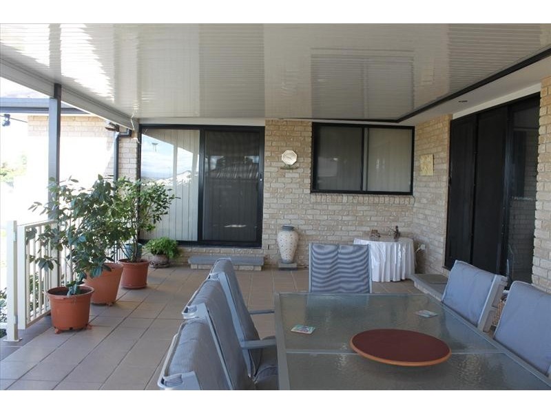 8 Kalinda Place, Tamworth NSW 2340