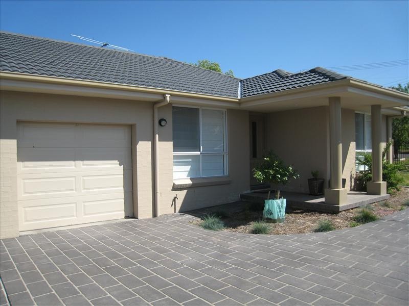 1/3 Patterson Street, Tamworth NSW 2340