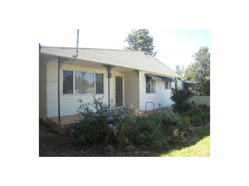 8 Kimo Street, Attunga NSW 2345