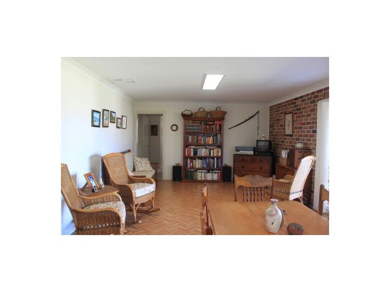 3 Merrinee Place, Hillvue NSW 2340