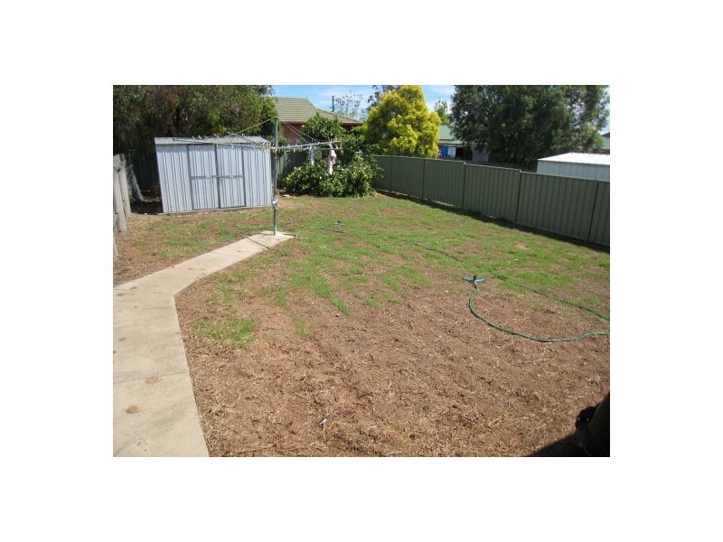 2/24 Osprey Way, Tamworth NSW 2340