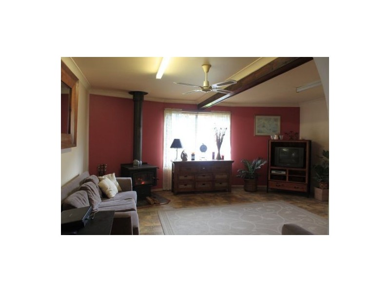 8 Garden Street, Tamworth NSW 2340