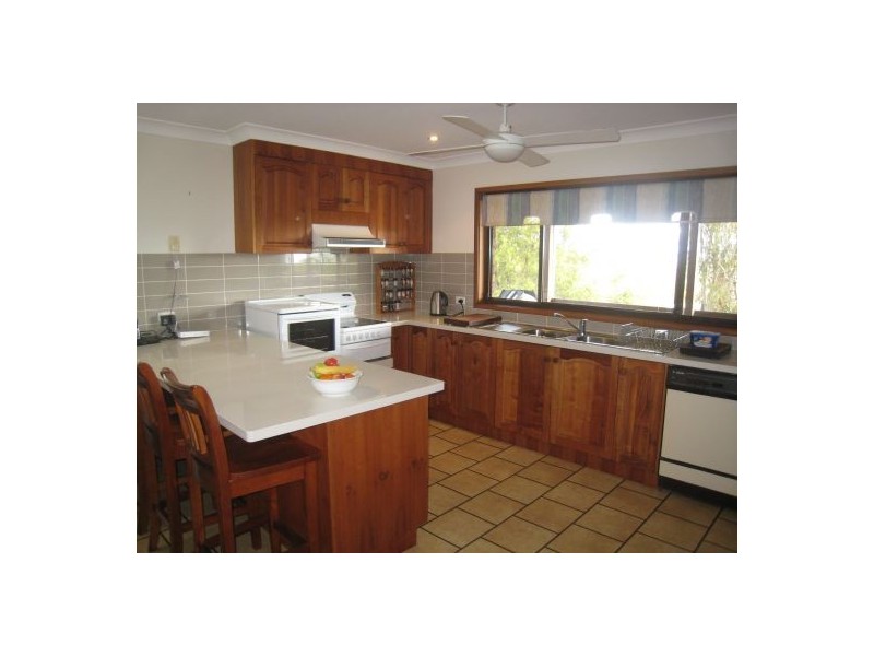 14 Jacaranda Place, Tamworth NSW 2340