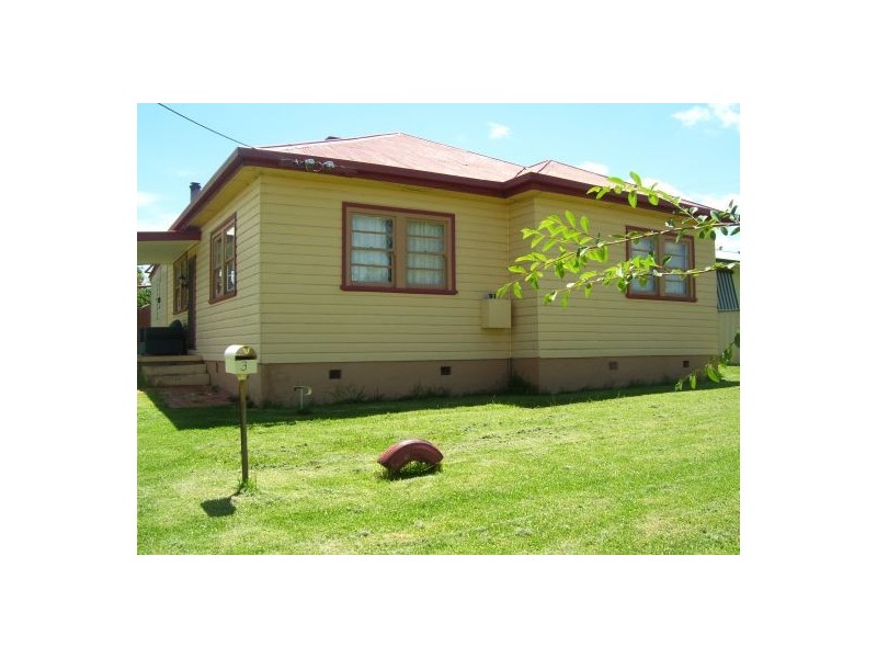 3 Laurel Street, Tamworth NSW 2340