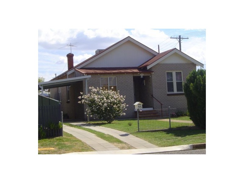 35 King Street, Tamworth NSW 2340