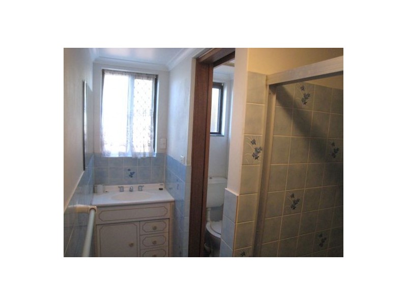 2/35 Gipps Street, Tamworth NSW 2340