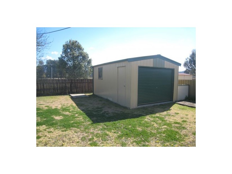 37 Carinya Avenue, Manilla NSW 2346