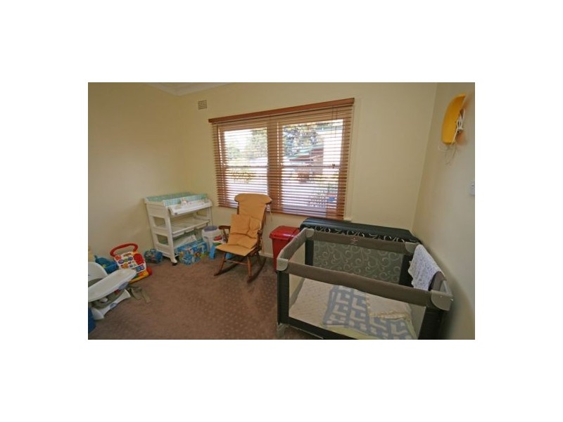 13 Croydon Avenue, Tamworth NSW 2340