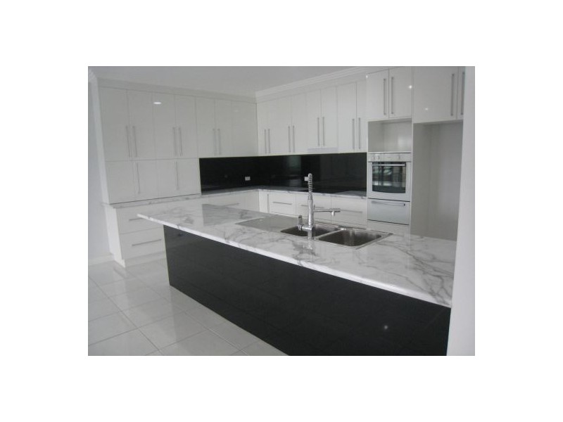 84 Tribe Street, Tamworth NSW 2340