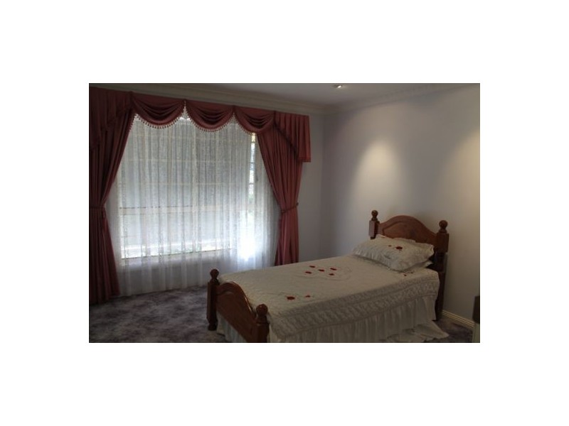 17 Dangar Crescent, Tamworth NSW 2340