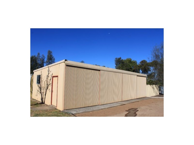 17 Dangar Crescent, Tamworth NSW 2340