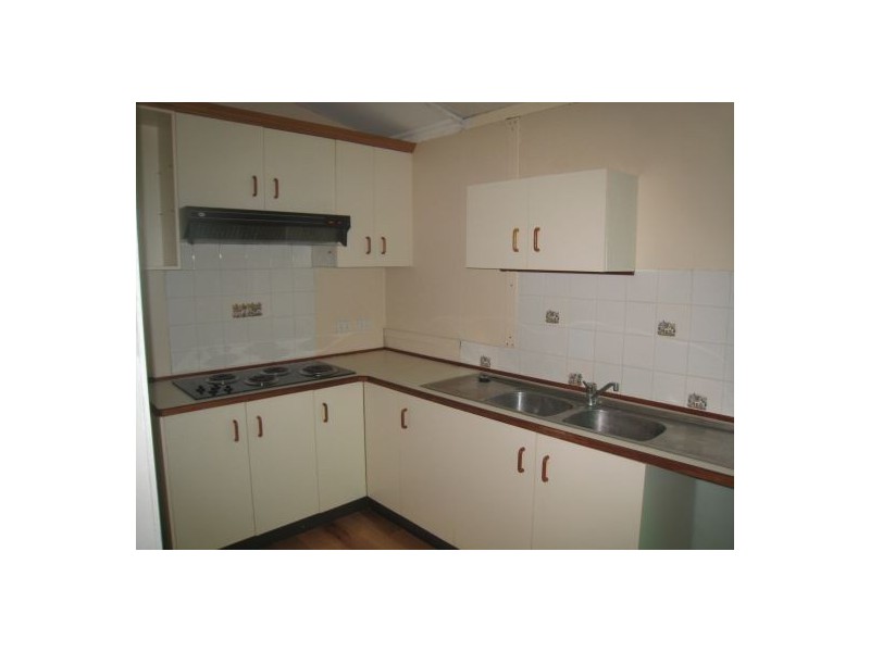 2 East Street, Tamworth NSW 2340