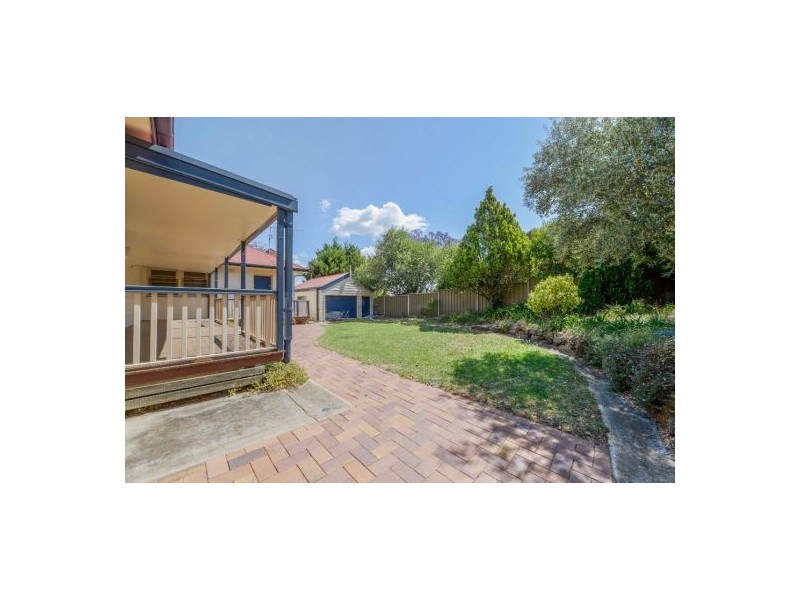 120 Upper Street, Tamworth NSW 2340