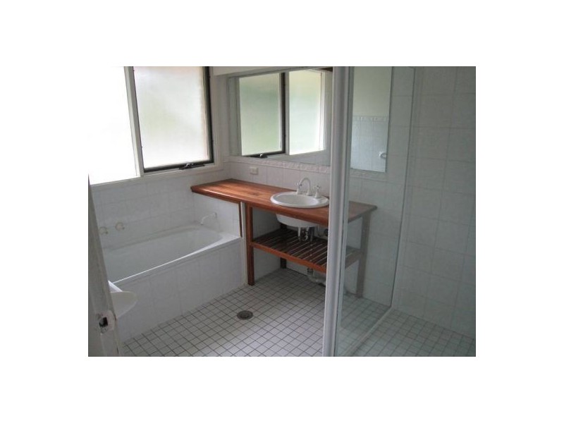 51 Kingswood Drive, Tamworth NSW 2340