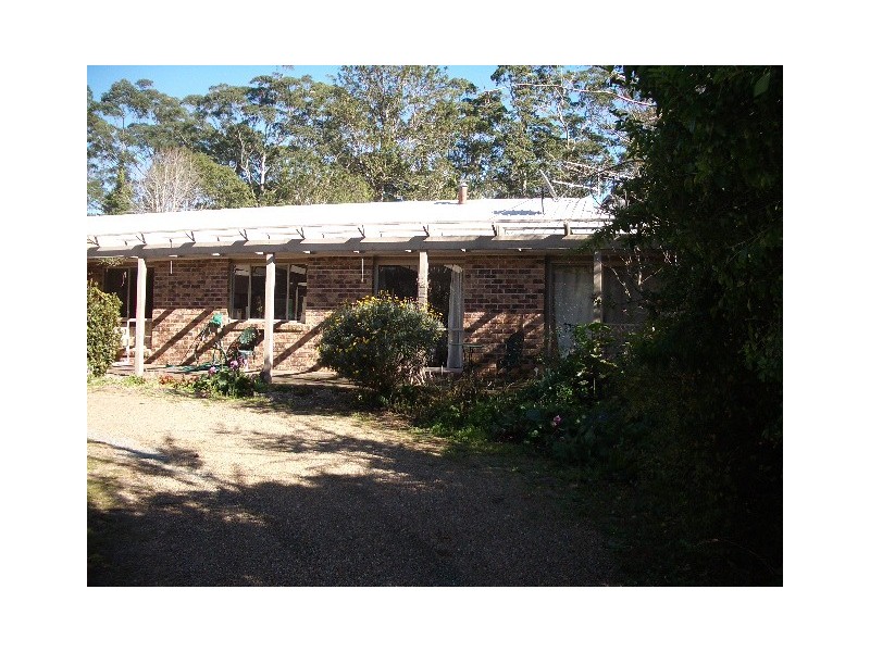 8 Arenga Dr, North Tamborine QLD 4272