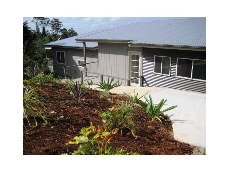 12 EDEN CT, Eagle Heights QLD 4271