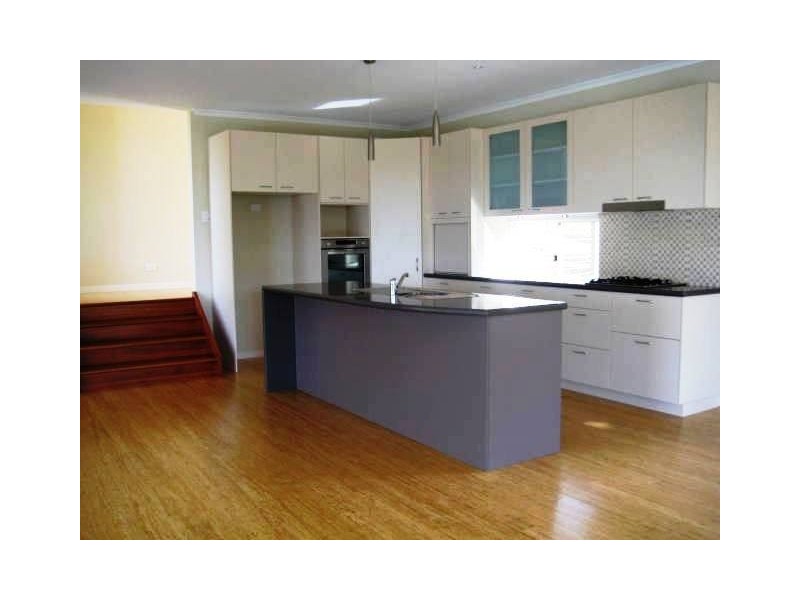 12 EDEN CT, Eagle Heights QLD 4271