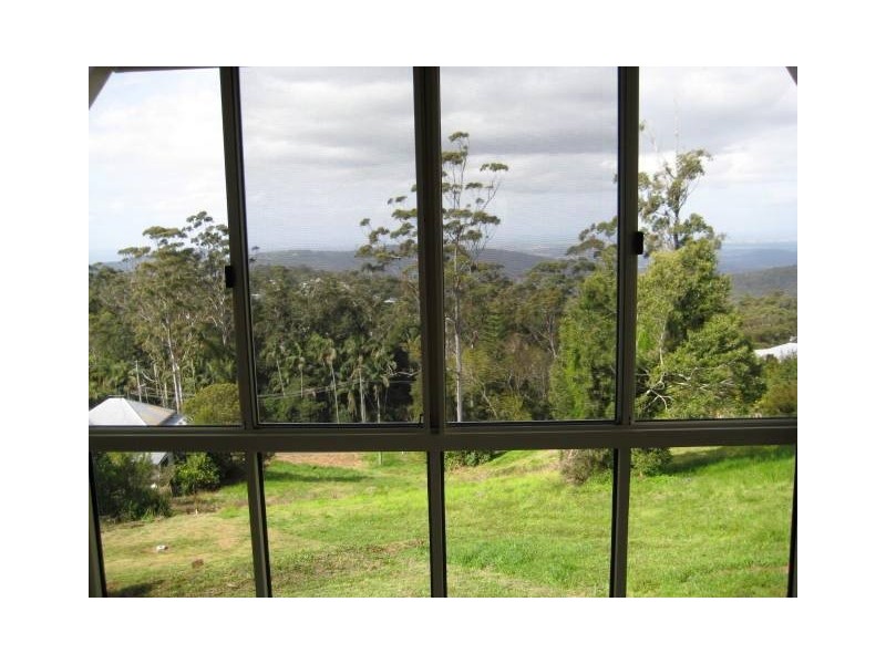 12 EDEN CT, Eagle Heights QLD 4271