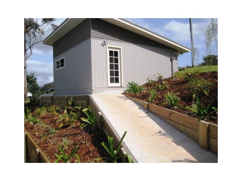 12 EDEN CT, Eagle Heights QLD 4271