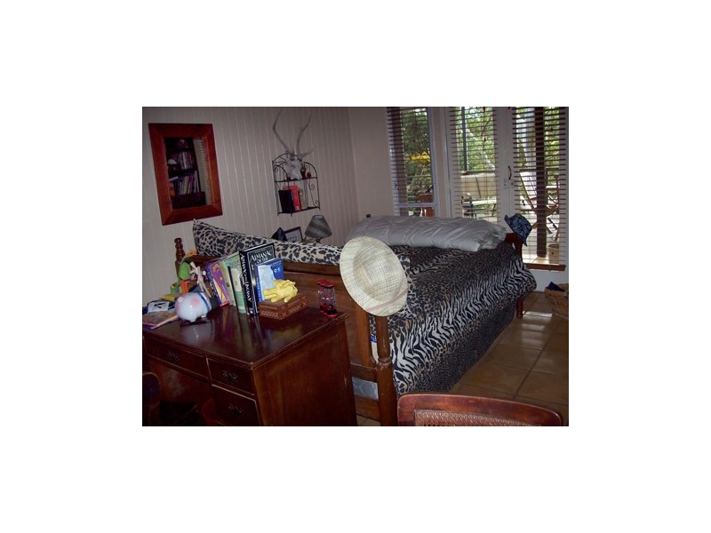 Eagle Heights QLD 4271