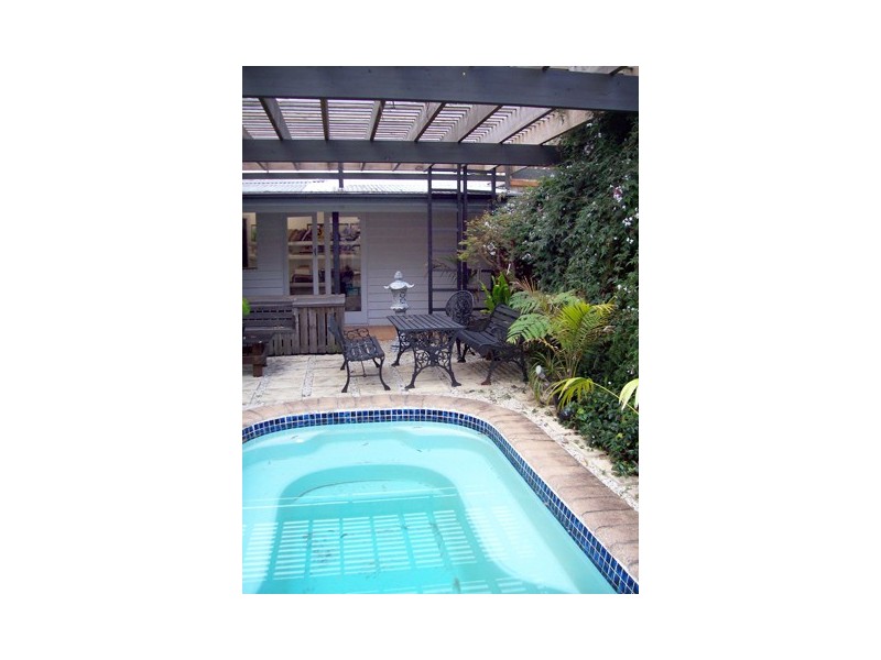 Eagle Heights QLD 4271