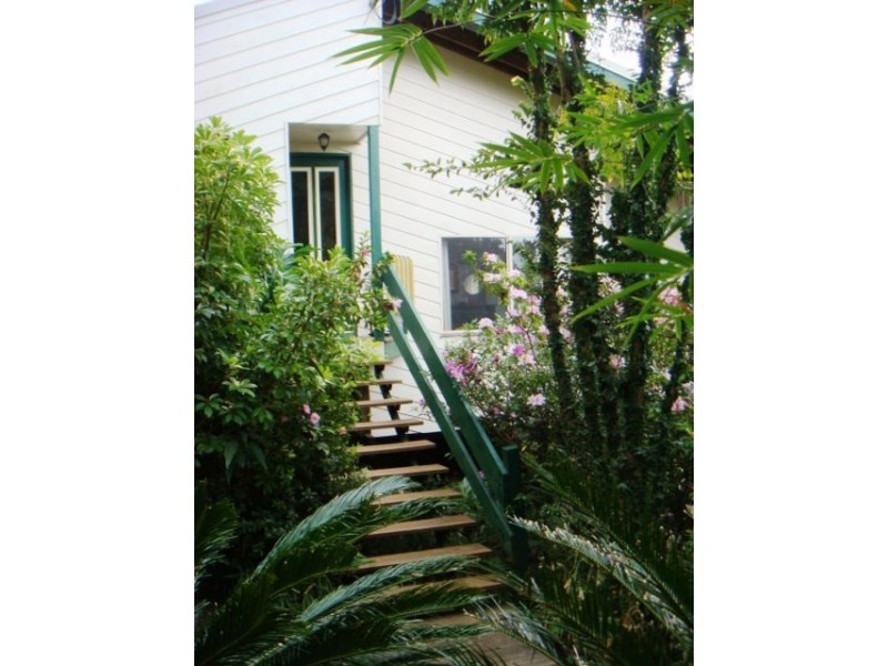 7 Areca Crt, Eagle Heights QLD 4271