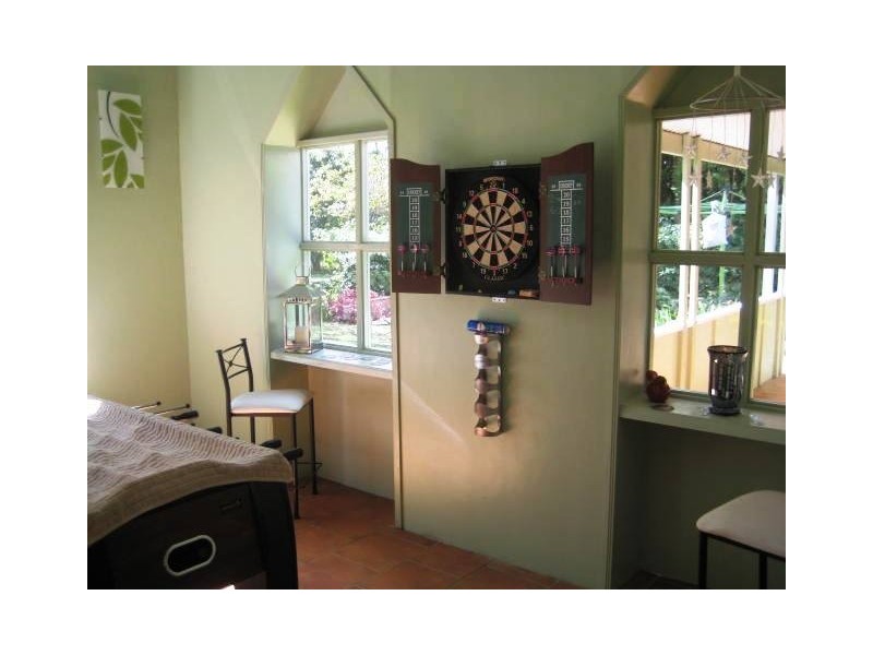 Beacon Rd, North Tamborine QLD 4272