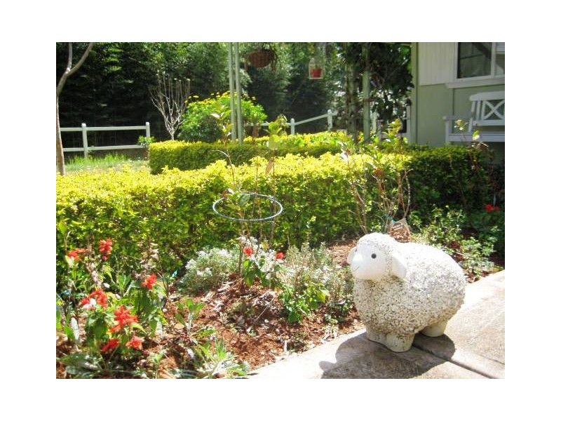 Beacon Rd, North Tamborine QLD 4272
