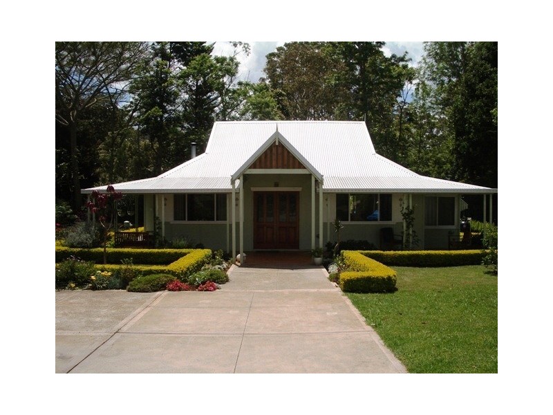 Beacon Rd, North Tamborine QLD 4272