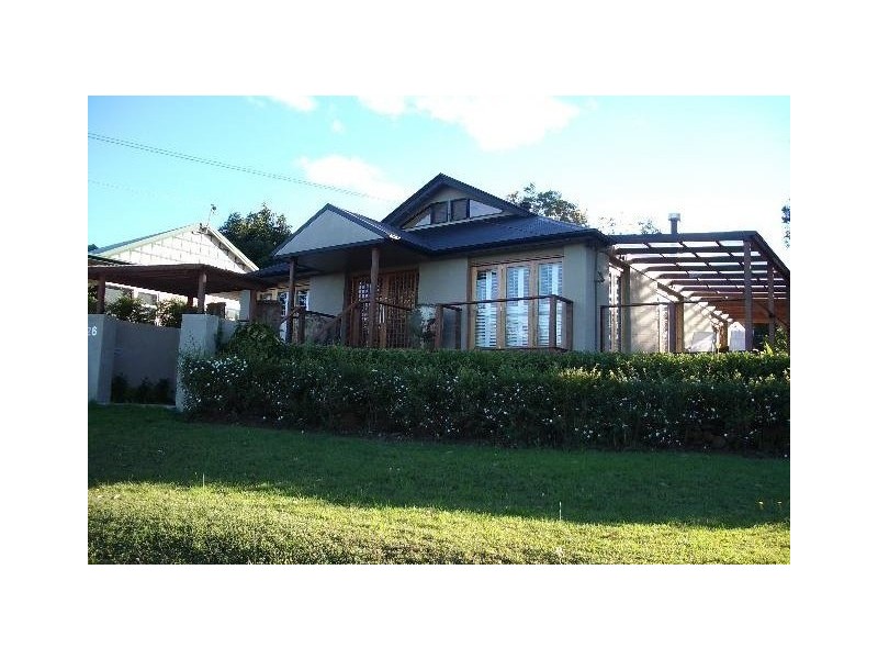 26 Cliff Way, Eagle Heights QLD 4271
