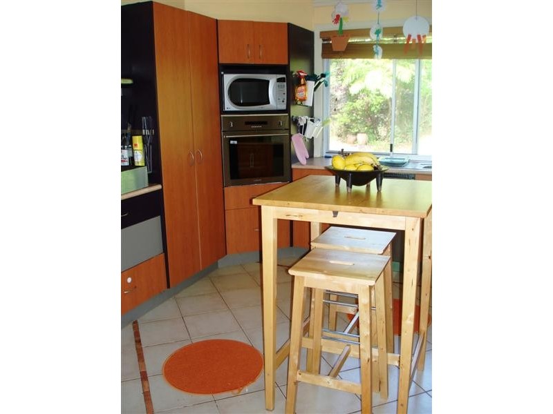 2 Avens Ct, Eagle Heights QLD 4271