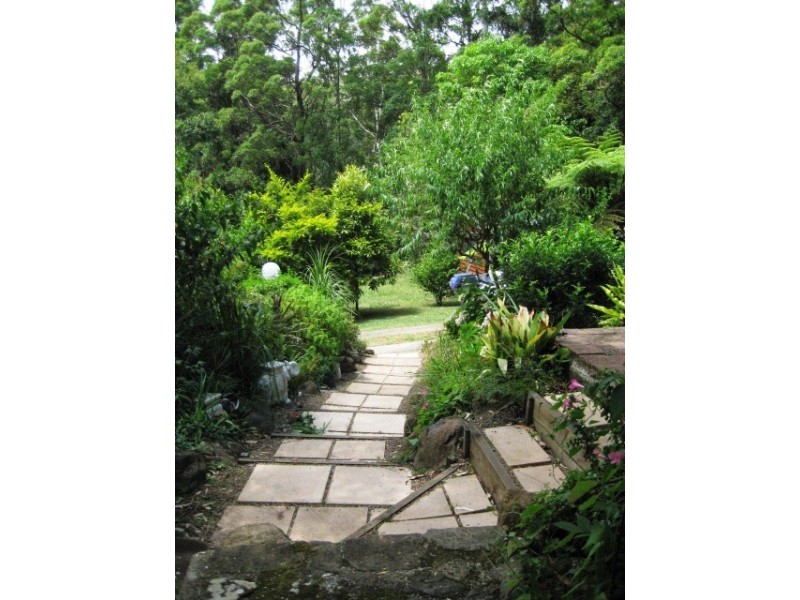 12 Kamet Ct, Eagle Heights QLD 4271