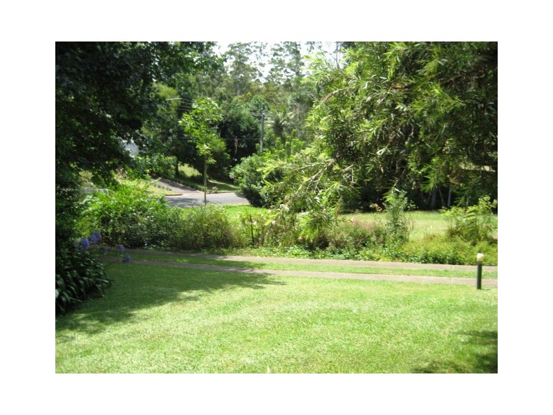 12 Kamet Ct, Eagle Heights QLD 4271