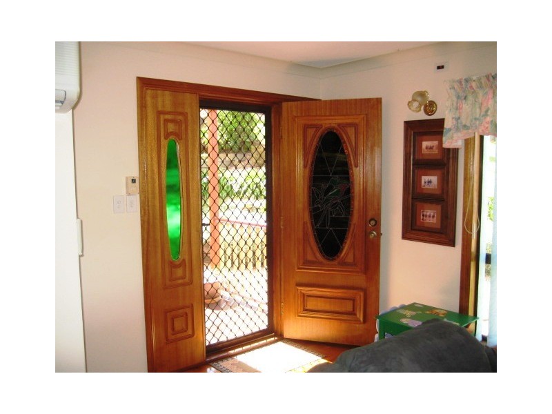 Nipa Ct, Eagle Heights QLD 4271