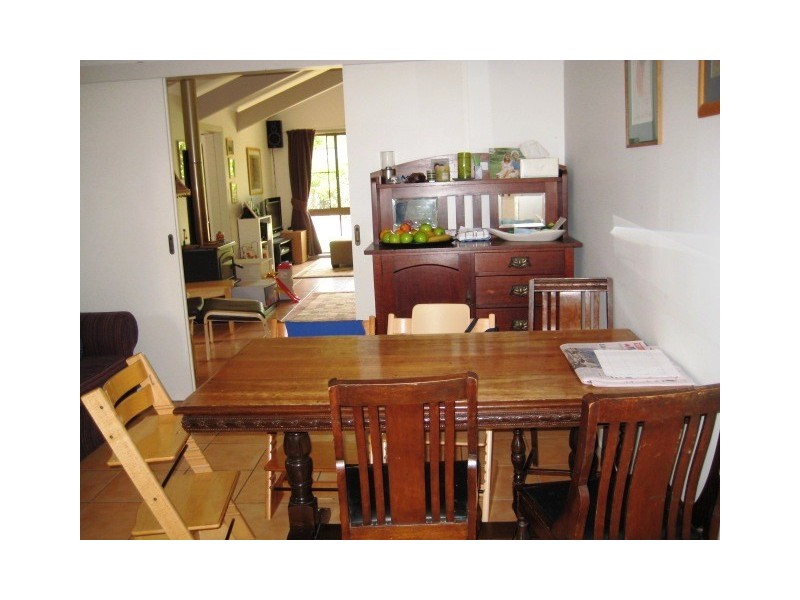 22 GRIFFITH ST, North Tamborine QLD 4272