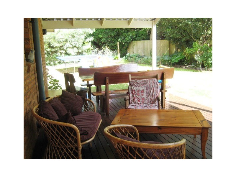 22 GRIFFITH ST, North Tamborine QLD 4272