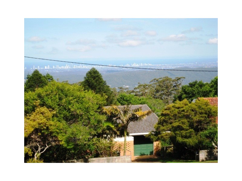 4 Golfers Cres, Eagle Heights QLD 4271