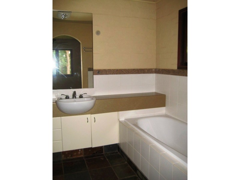 121 Knoll Road, North Tamborine QLD 4272